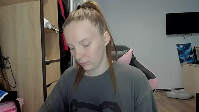 Mary Blu online show from 1, 10, 2025