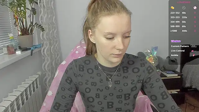 Mary Blu online show from 27, 10, 2025