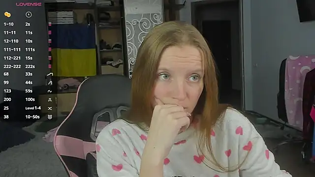 Mary Blu online show from 5, 12, 2025