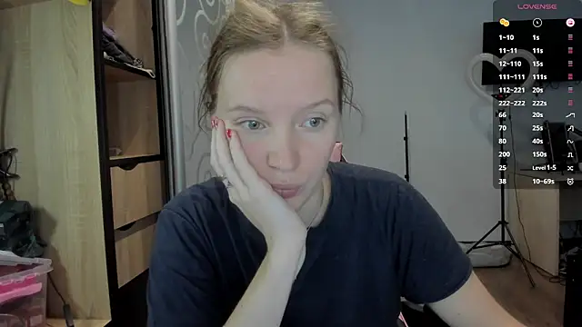 Mary Blu online show from 13, 10, 2025