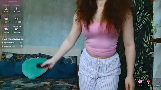Snapshot of KatarinaHeaven chatting on 3, 5, 2026 KatarinaHeaven online show from 3, 5, 2026