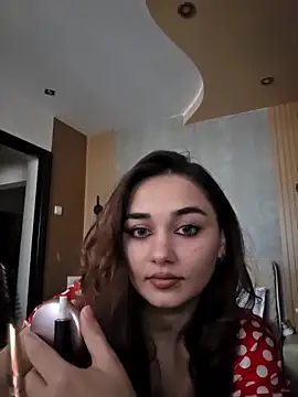 Snapshot of KatarinaHeaven chatting on 14, 5, 2026 KatarinaHeaven online show from 14, 5, 2026