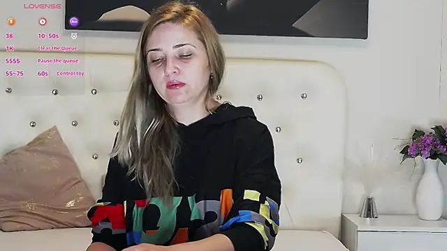 MellanieBliss online show from 3, 4, 2026