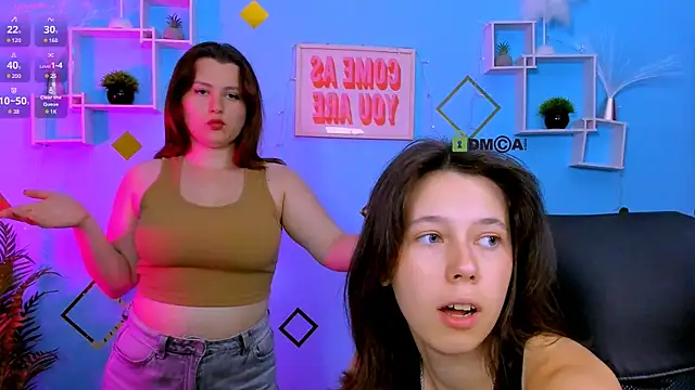 Snapshot of aria_wild_ chatting on 4, 7, 2026 aria wild online show from 4, 7, 2026