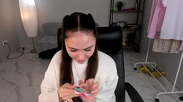 Irine Forward online show from 19, 3, 2026