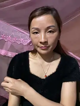 Mimi pussy online show from 18, 3, 2026