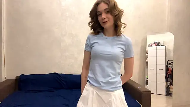 Snapshot of PuraGrant chatting on 3, 3, 2026 PuraGrant online show from 3, 3, 2026