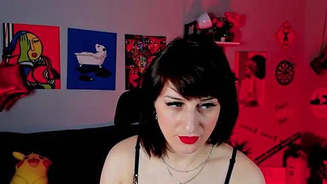 EmmaWheelers online show from 12, 4, 2026
