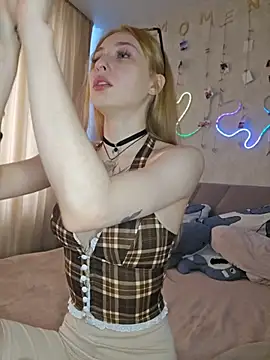 Emma Willson online show from 23, 5, 2026