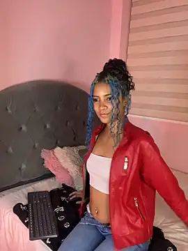 Franchezcaa  online show from 19, 4, 2026