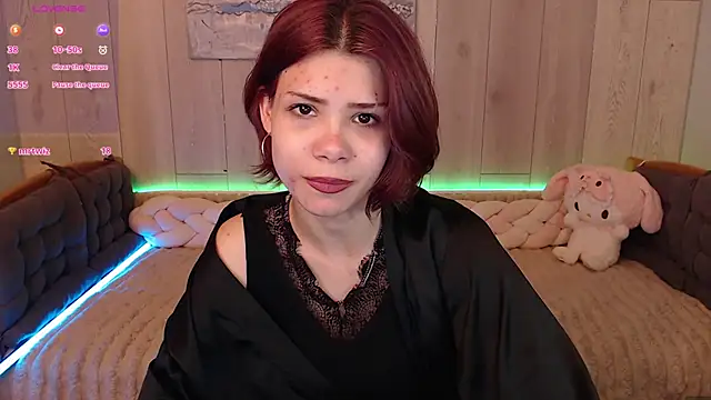 llittle-peachh online show from 30, 4, 2026