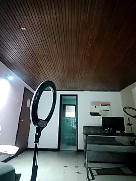 Im Luuu online show from 14, 4, 2026