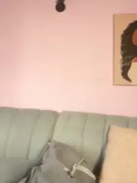 Im Luuu online show from 17, 4, 2026