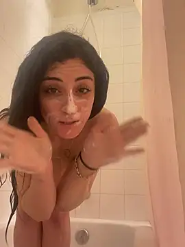 Snapshot of Mariyyumyums chatting on 2, 3, 2026 Mariyyumyums online show from 2, 3, 2026