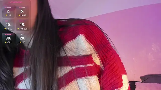Emily Roussee online show from 14, 5, 2026