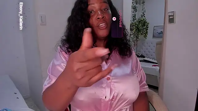 ebony katterin online show from 31, 5, 2026