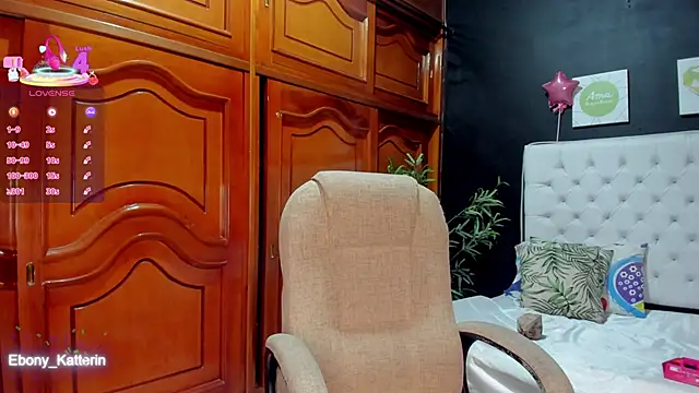 ebony katterin online show from 7, 3, 2026