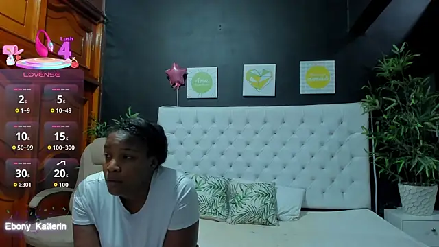ebony katterin online show from 8, 5, 2026