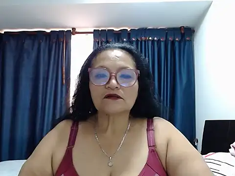 Snapshot of _BellaNocturna chatting on 1, 8, 2026 BellaNocturna online show from 1, 8, 2026