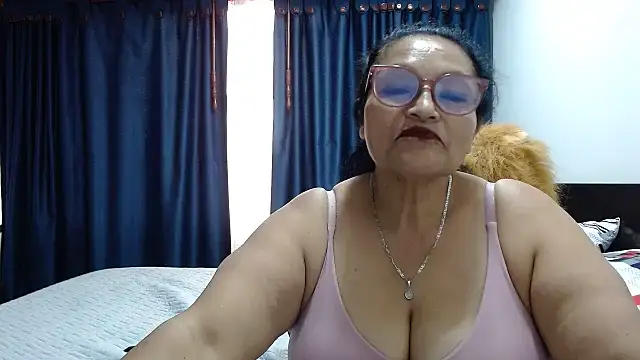 Snapshot of _BellaNocturna chatting on 28, 7, 2026 BellaNocturna online show from 28, 7, 2026