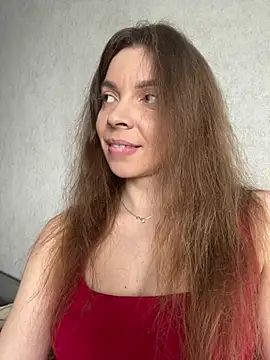 Luna2547 online show from 2, 4, 2026