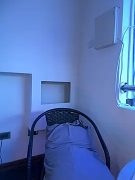 LauriLenix online show from 24, 3, 2026