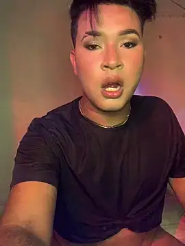 hotbadboy00 online show from 18, 3, 2026