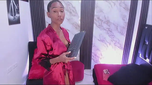Snapshot of Nina_vegas chatting on 22, 4, 2026 Nina vegas online show from 22, 4, 2026