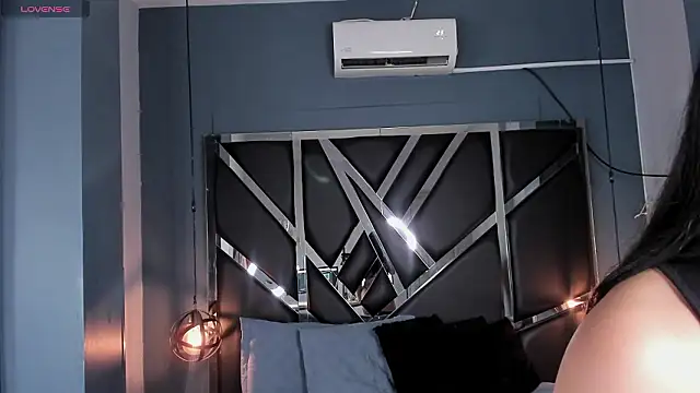 Esmeralda  18 online show from 20, 3, 2026