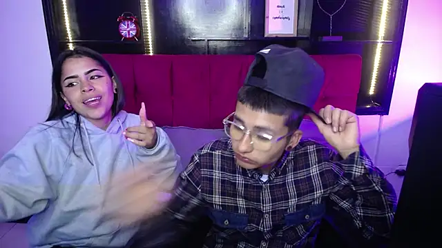  chloe 1 online show from 17, 4, 2026