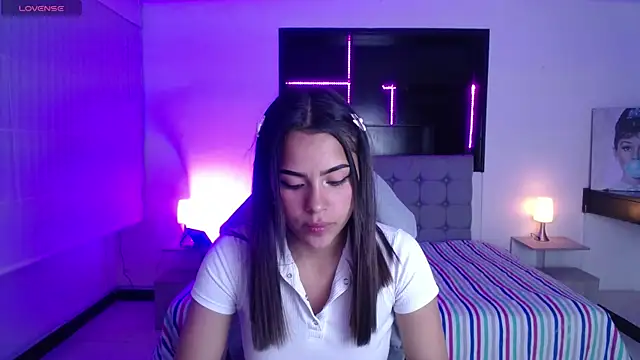  chloe 1 online show from 27, 3, 2026