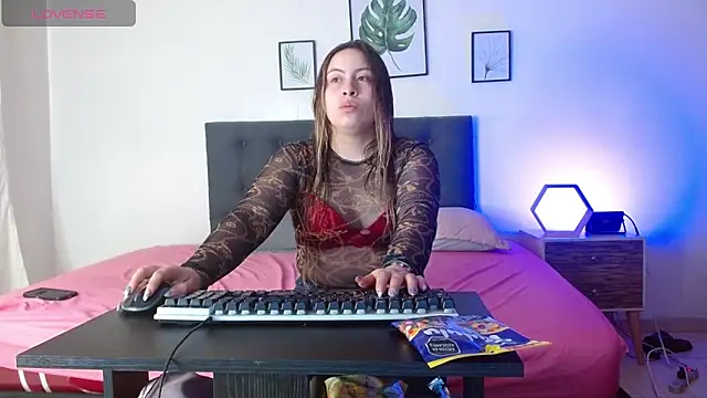 Snapshot of samanthachop chatting on 16, 6, 2026 samanthachop online show from 16, 6, 2026