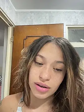 Snapshot of Baby_Pink_Love chatting on 5, 5, 2026 Baby Pink Love online show from 5, 5, 2026