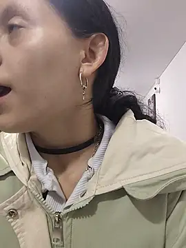 Naomimolie online show from 1, 4, 2026