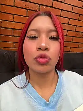 Snapshot of Cherry_Charlottee chatting on 10, 6, 2026 Cherry Charlottee online show from 10, 6, 2026