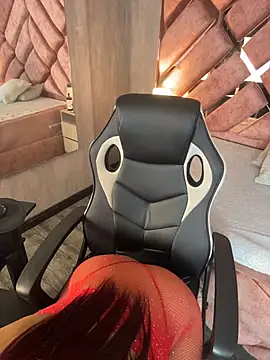 Cherry Charlottee online show from 11, 3, 2026