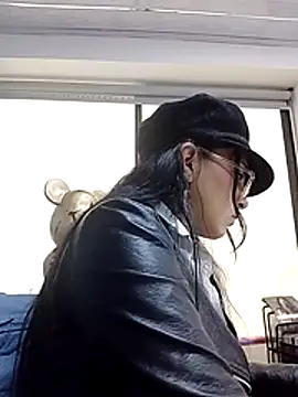 jaade doll online show from 4, 3, 2026