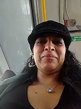 jaade doll online show from 25, 3, 2026