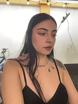 Snapshot of Morgana_Pink chatting on 15, 7, 2026 Morgana Pink online show from 15, 7, 2026