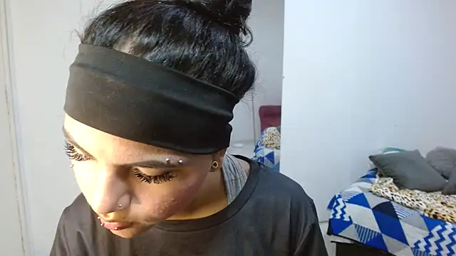 kimmyfuckass online show from 28, 5, 2026