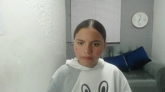 kimmyfuckass online show from 8, 4, 2026