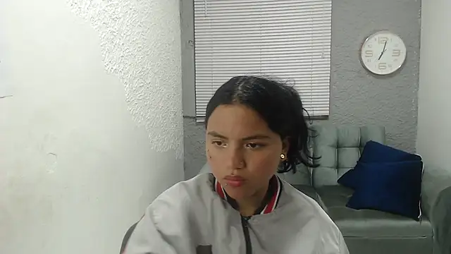 kimmyfuckass online show from 14, 4, 2026