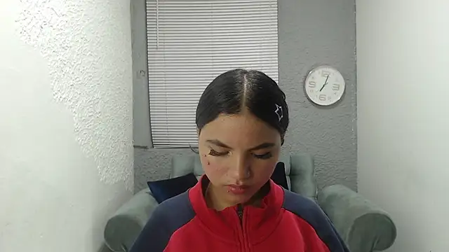 kimmyfuckass online show from 12, 5, 2026