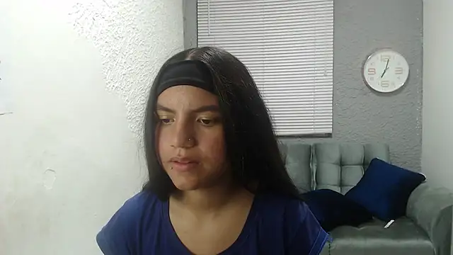 kimmyfuckass online show from 15, 4, 2026