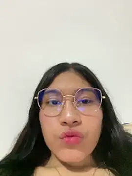 Isabella-Marin online show from 3, 3, 2026