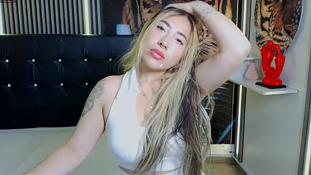 ManuelaVeeleez online show from 9, 4, 2026