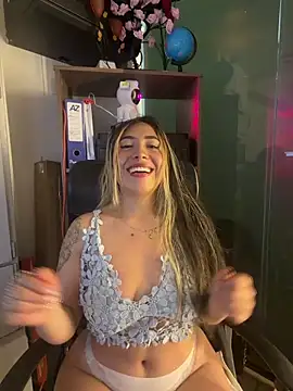 ManuelaVeeleez online show from 4, 6, 2026