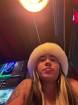 Snapshot of ManuelaVeeleez chatting on 19, 7, 2026 ManuelaVeeleez online show from 19, 7, 2026