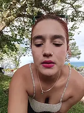 isabella ferrer99 online show from 16, 4, 2026