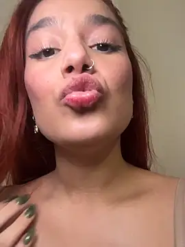 Snapshot of isabella_ferrer99 chatting on 25, 6, 2026 isabella ferrer99 online show from 25, 6, 2026